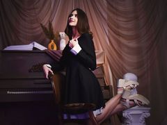 EllaCurtis - female with brown hair webcam at LiveJasmin