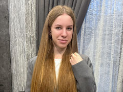 EllaReed from LiveJasmin