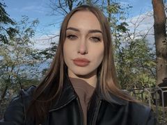 EllaWallker from LiveJasmin