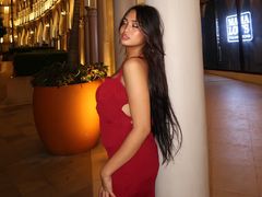 ElleJames from LiveJasmin