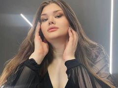 ElleOner - female with brown hair and  big tits webcam at LiveJasmin