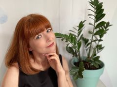 Ele - female with red hair webcam at LiveJasmin