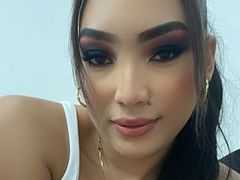 EllenStone - female with brown hair webcam at LiveJasmin