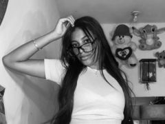 ElenaStonne from ImLive