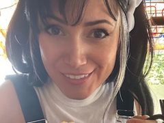 ElleryFox from LiveJasmin