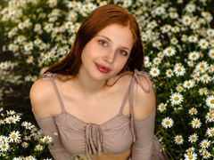EllieEsmont from LiveJasmin