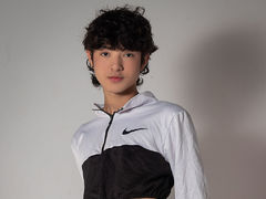 ElliotFontaine from LiveJasmin