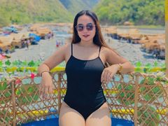 ElliseWise from LiveJasmin