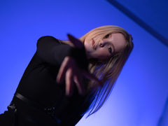 EllyBelloy - female with red hair and  small tits webcam at LiveJasmin