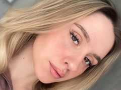 EllyDeMoon from LiveJasmin