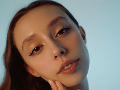 EllyGilmore from LiveJasmin