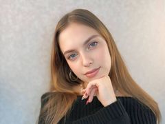 EllynPhilley from LiveJasmin