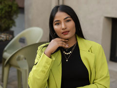 ElviraDemira - female with black hair webcam at LiveJasmin