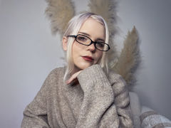 ElsaAzure from LiveJasmin