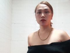 ElvaWaters - shemale with black hair webcam at LiveJasmin