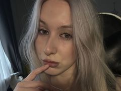 ElviStars from LiveJasmin