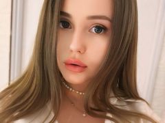 ElvinaCrust from LiveJasmin