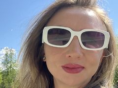 ElvinaSweet - blond female with  small tits webcam at LiveJasmin