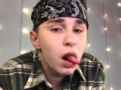 ElvisMorgan from LiveJasmin