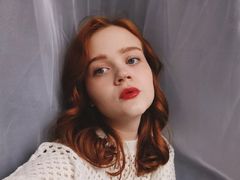 ElwynaHartshorn from LiveJasmin