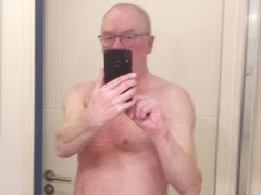 eliojames - male webcam at LiveJasmin