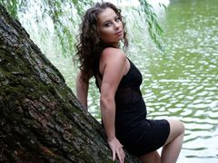 PetiteAlisa from LiveJasmin