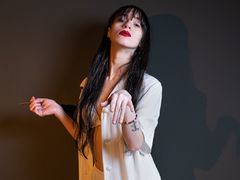 EmaFafos from LiveJasmin