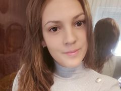 EmaJasmine from LiveJasmin