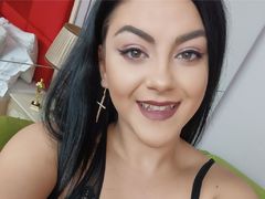 IrinaMckay - female with black hair and  big tits webcam at LiveJasmin