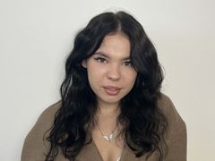 EmaRushlow from LiveJasmin