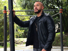 EmanuelSpencer from LiveJasmin