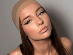 EmelyHurry from LiveJasmin