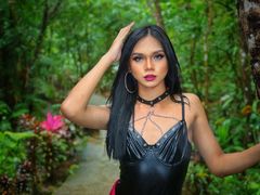 EmeraldJax from LiveJasmin