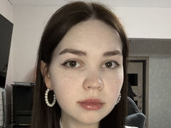 EmiliRoyzi from LiveJasmin