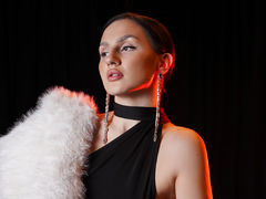 EmiliaBeynard from LiveJasmin