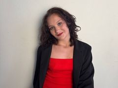 EmillyDenns from LiveJasmin