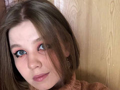 EmillyGrand from LiveJasmin