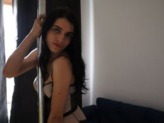 EmillyShaft from LiveJasmin