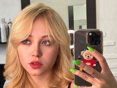 EmilyCarles from LiveJasmin