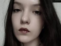 EmilyFlowers from LiveJasmin