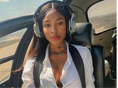 ChayraWill - female with black hair and  big tits webcam at LiveJasmin