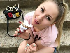 EmiliaGoddess from LiveJasmin