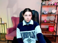 EmilyJar from LiveJasmin