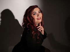 EmilyStevenses from LiveJasmin