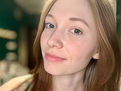 EmilyVerity - female with red hair webcam at LiveJasmin