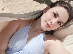 EmilyWilliamson - female with brown hair webcam at LiveJasmin