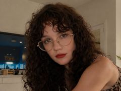 EmmaCole from LiveJasmin
