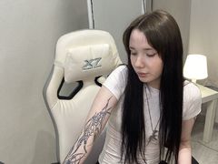 EmmaDavie from LiveJasmin