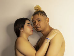 EmmaHarding - couple webcam at LiveJasmin