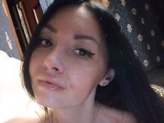 EmmaWinslet - female with black hair and  small tits webcam at LiveJasmin
